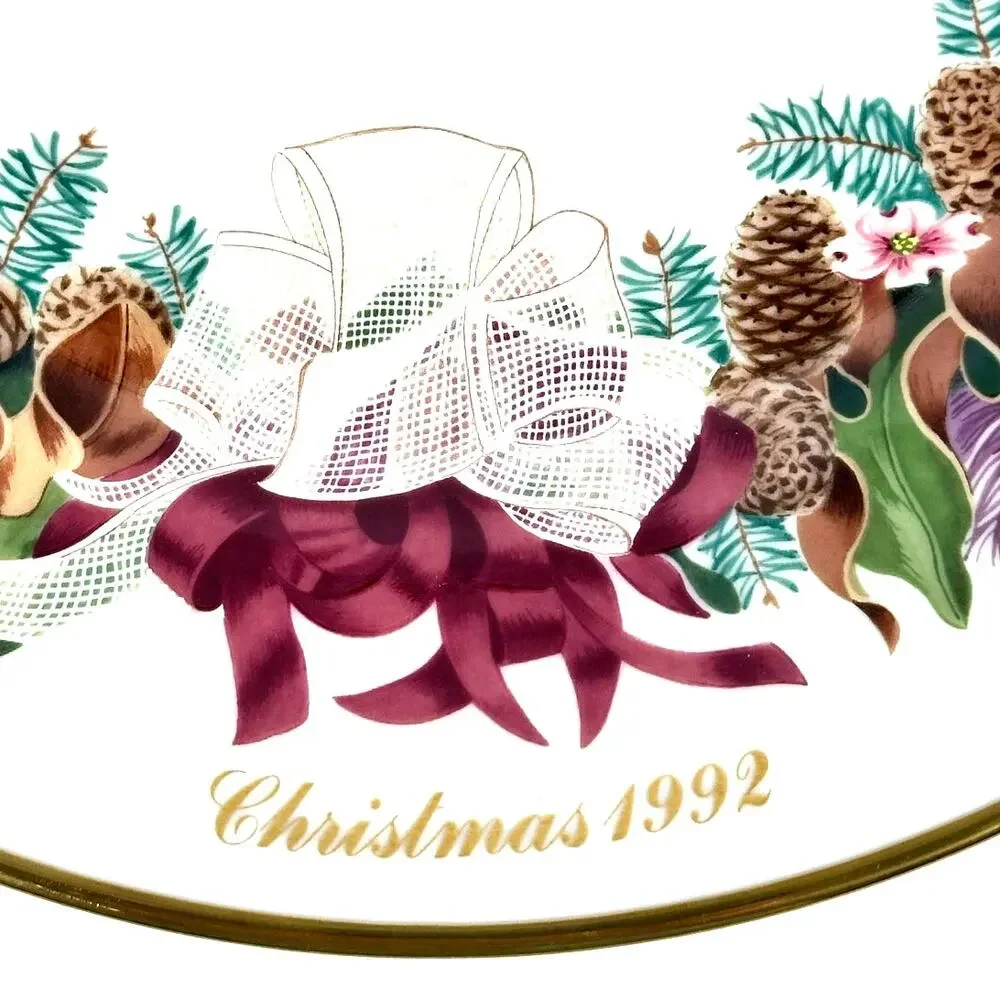 Lenox Limited Edition 1991 and 1992 Colonial Christmas Wreath Issue-Set of 2